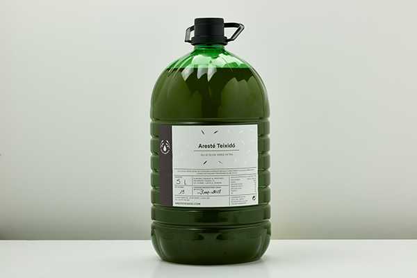 Diseño de etiquetas para familia de aceites de oliva virgen extra